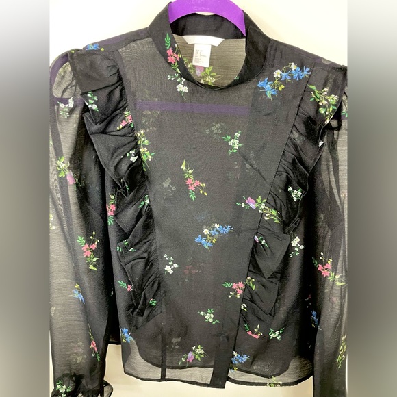 H&M Puffed Sleeve Ruffled Blouse - Black w/floral print - Picture 5 of 12